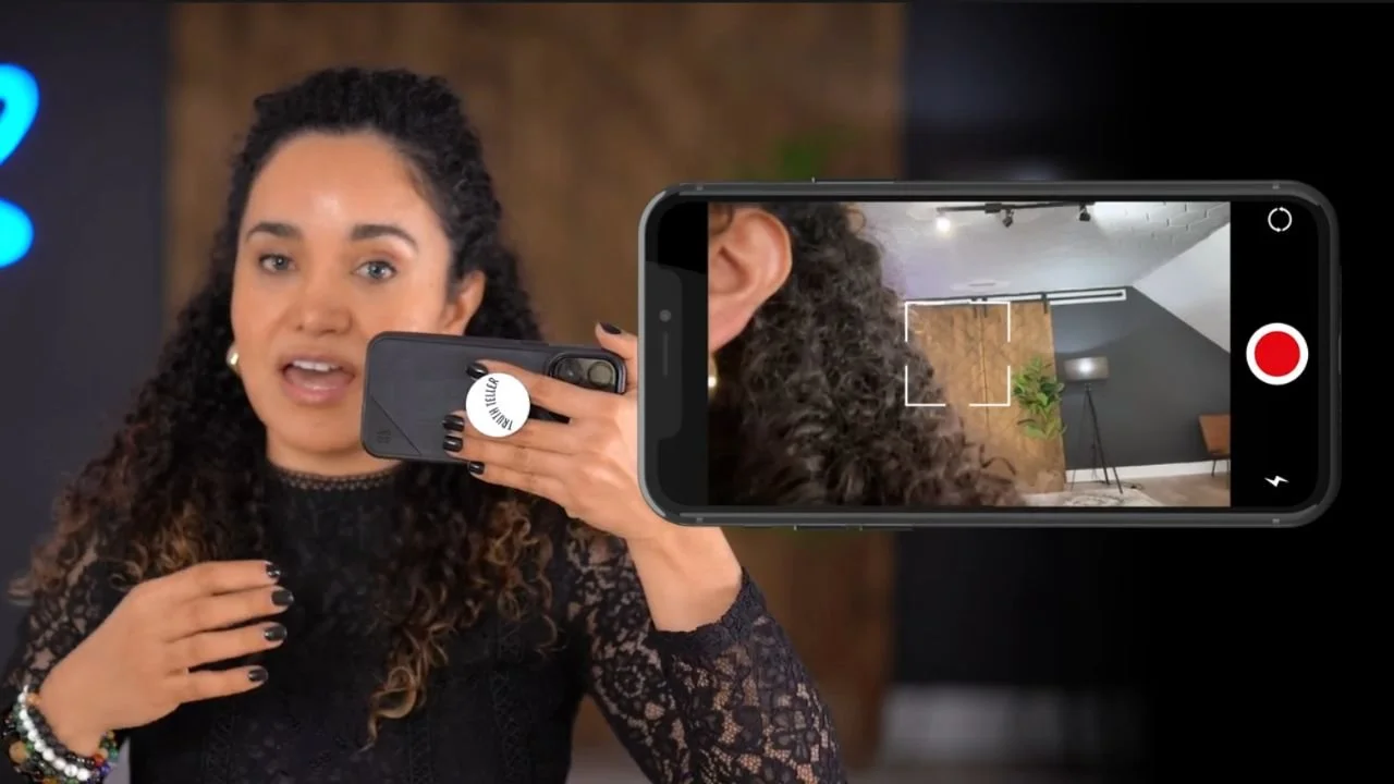 Why Recording a Video Podcast on Your iPhone Isn’t So Simple, original studio demonstration