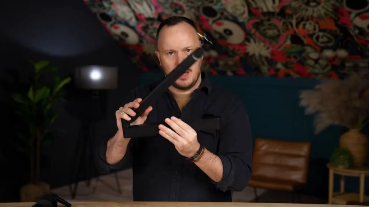 The 2 Microphone Stands I Recommend, original studio demonstration