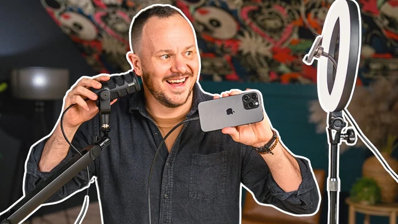 2-in-1 Lighting and Phone Stand, original studio demonstration